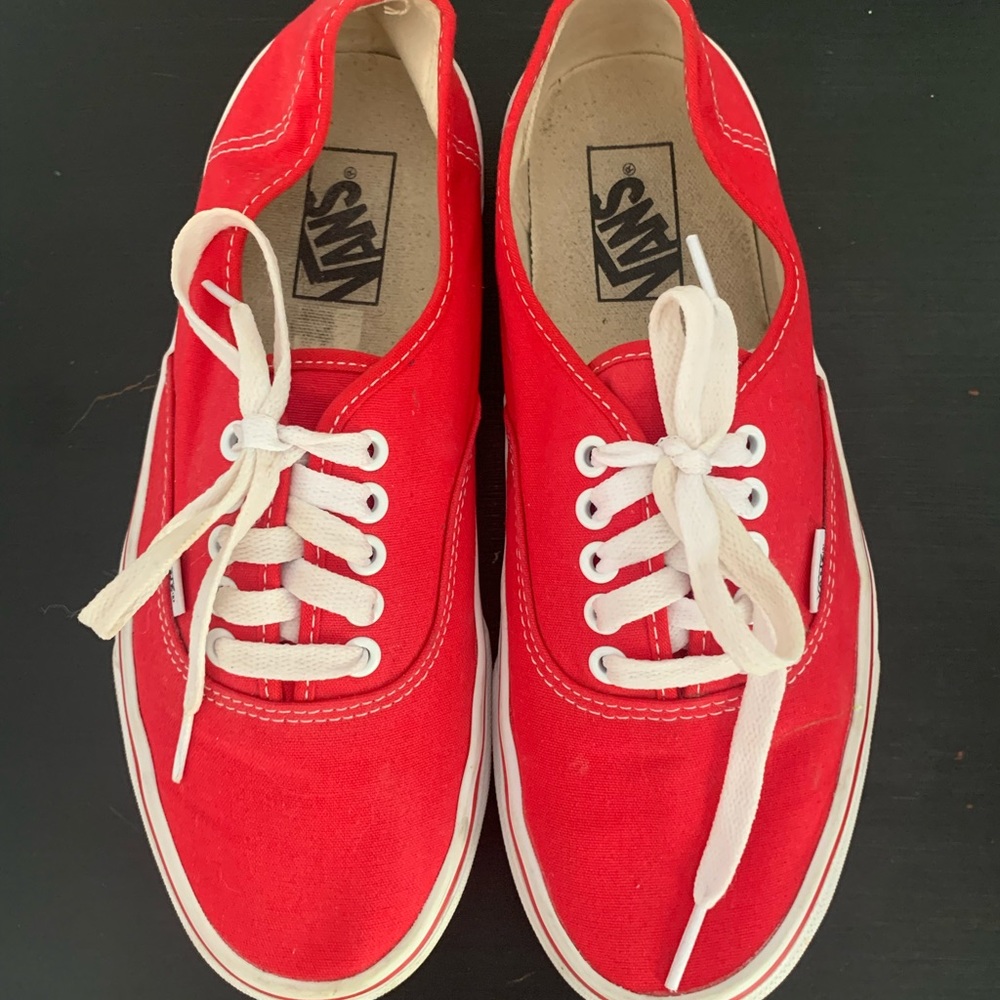VANS LowTop Skate Shoes Men’s Women’s Sneakers